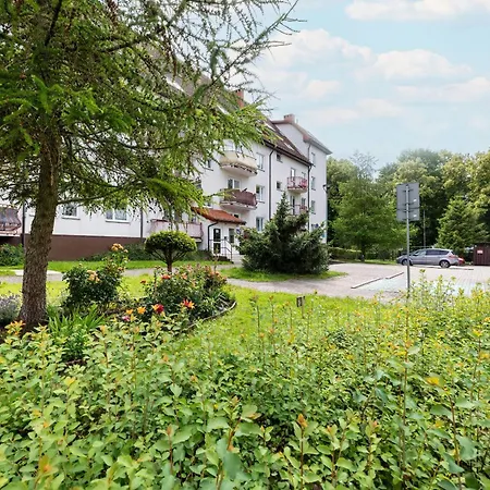 Apartment Podczele Na Fali Morski By Renters Kolobrzeg